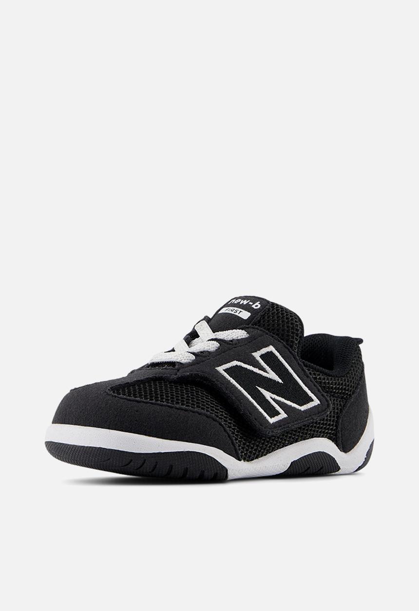 New Balance  - New-B First  - Black