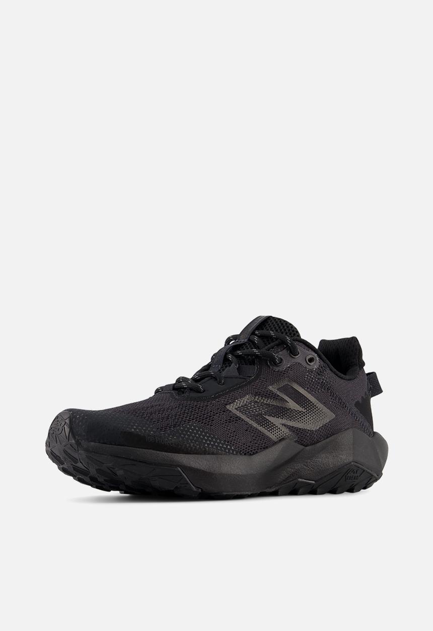 New Balance  - Dynasoft Nitrel V6 - Black (001)