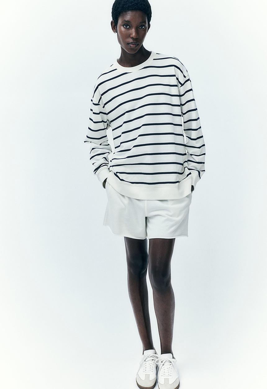 H&M - Sweatshirt - white & navy blue striped
