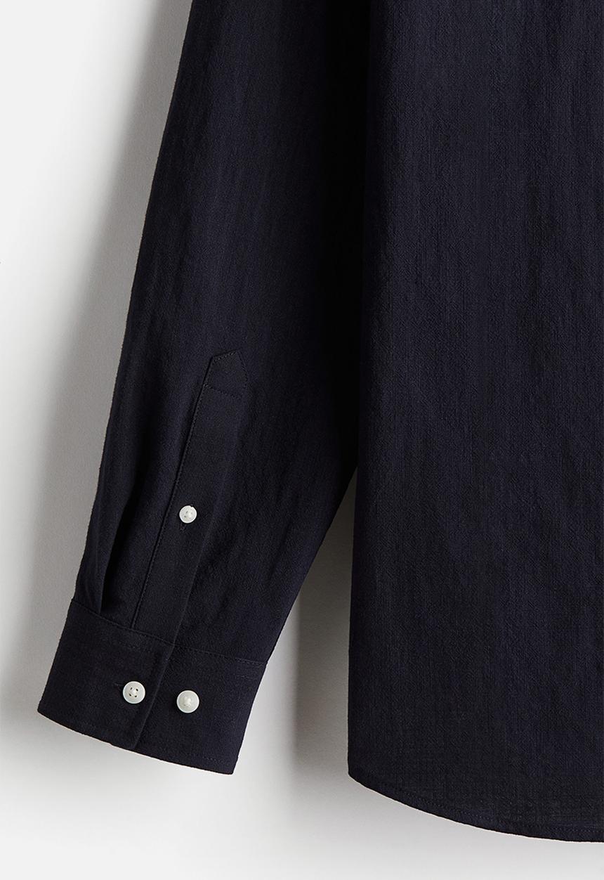 H&M - Regular fit textured shirt - navy blue