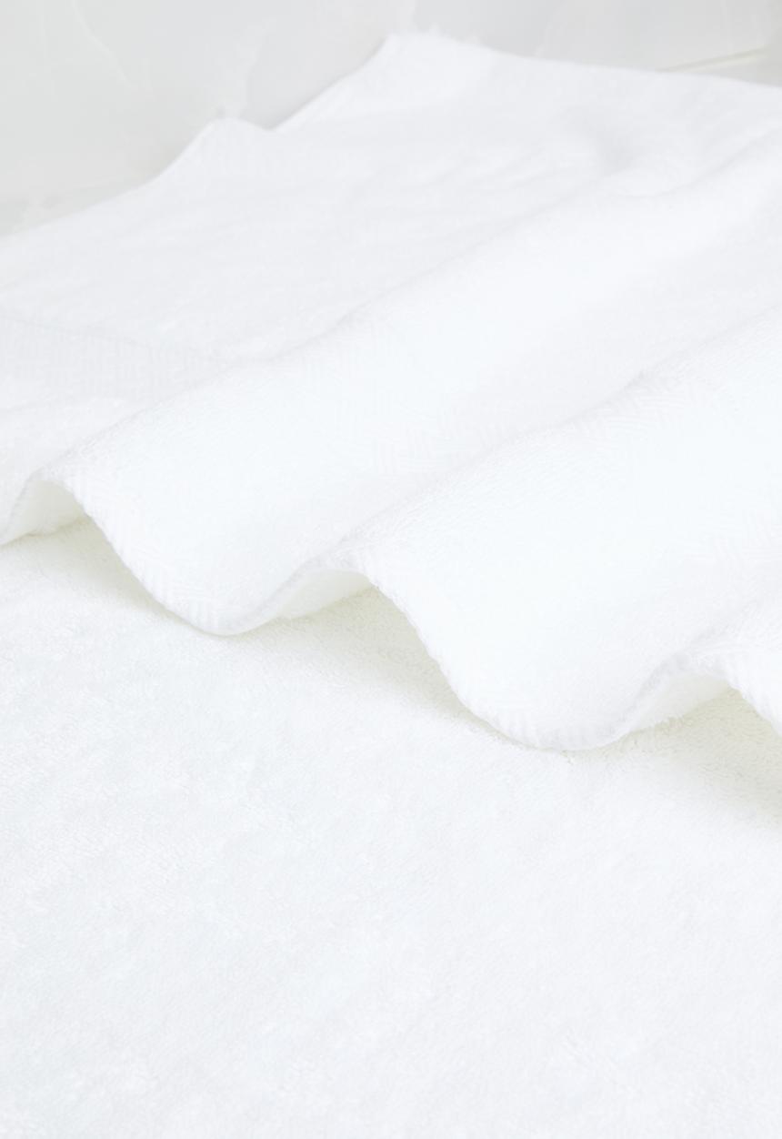 Nortex - Indulgence Towel - White