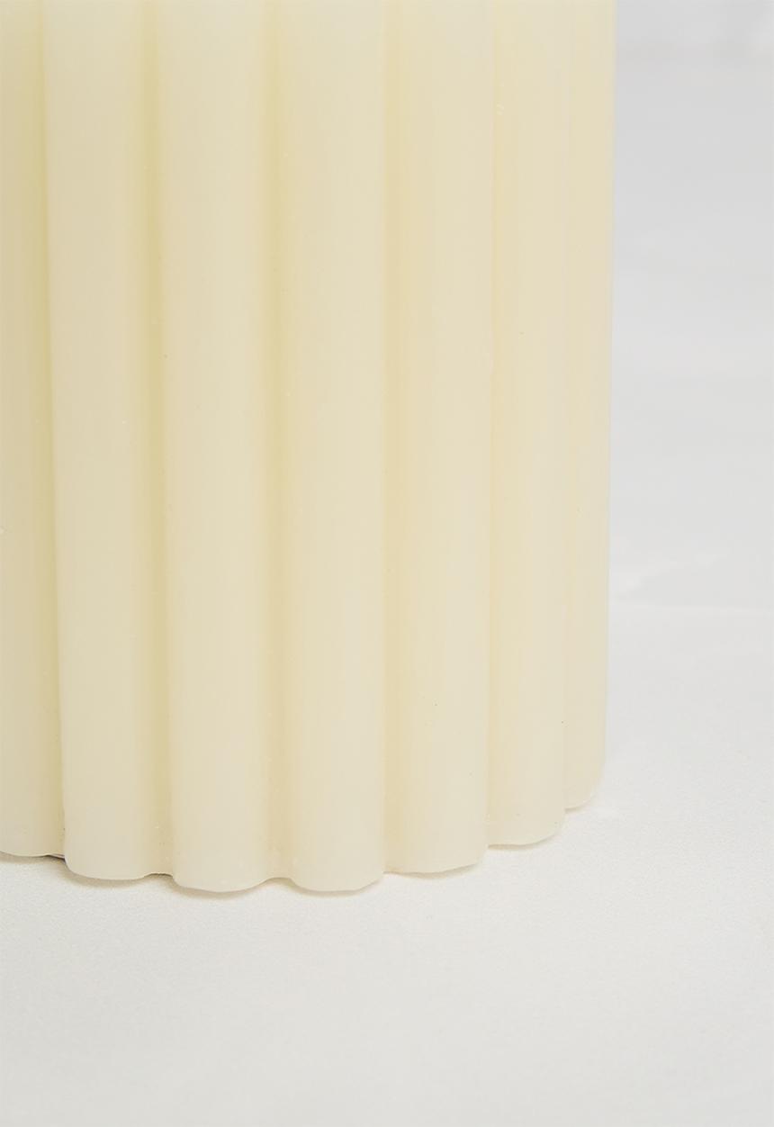 H&S - Reeded pillar candle - ivory