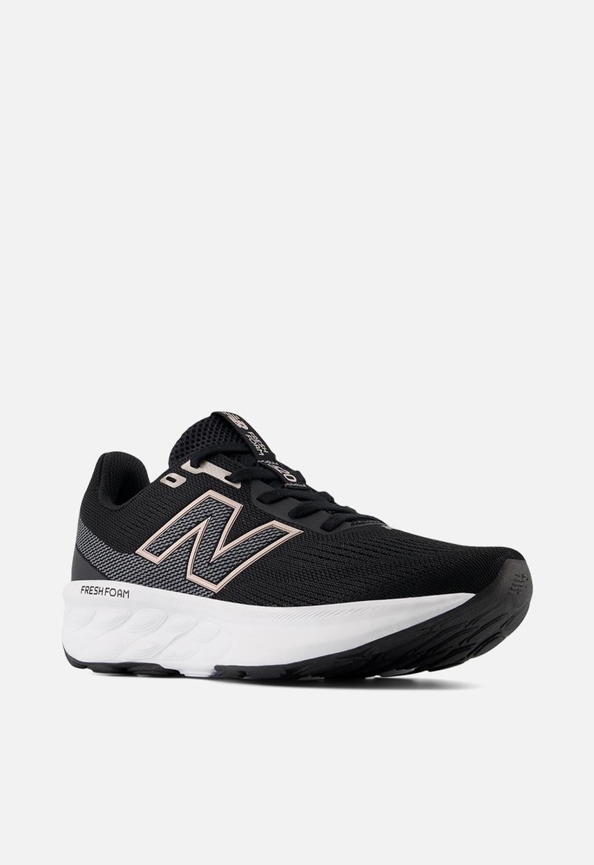 New Balance  - FRESH FOAM 520 v9