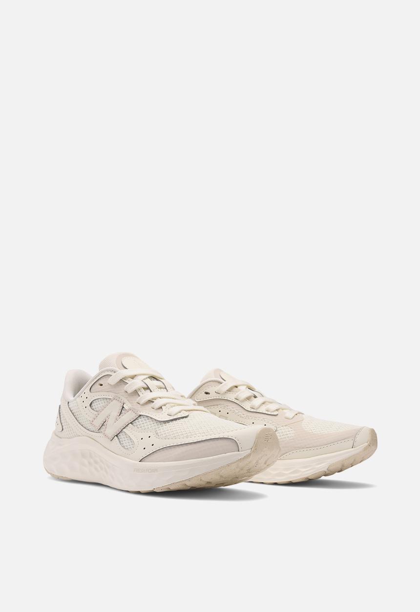 New Balance  - Arishi Lux v4