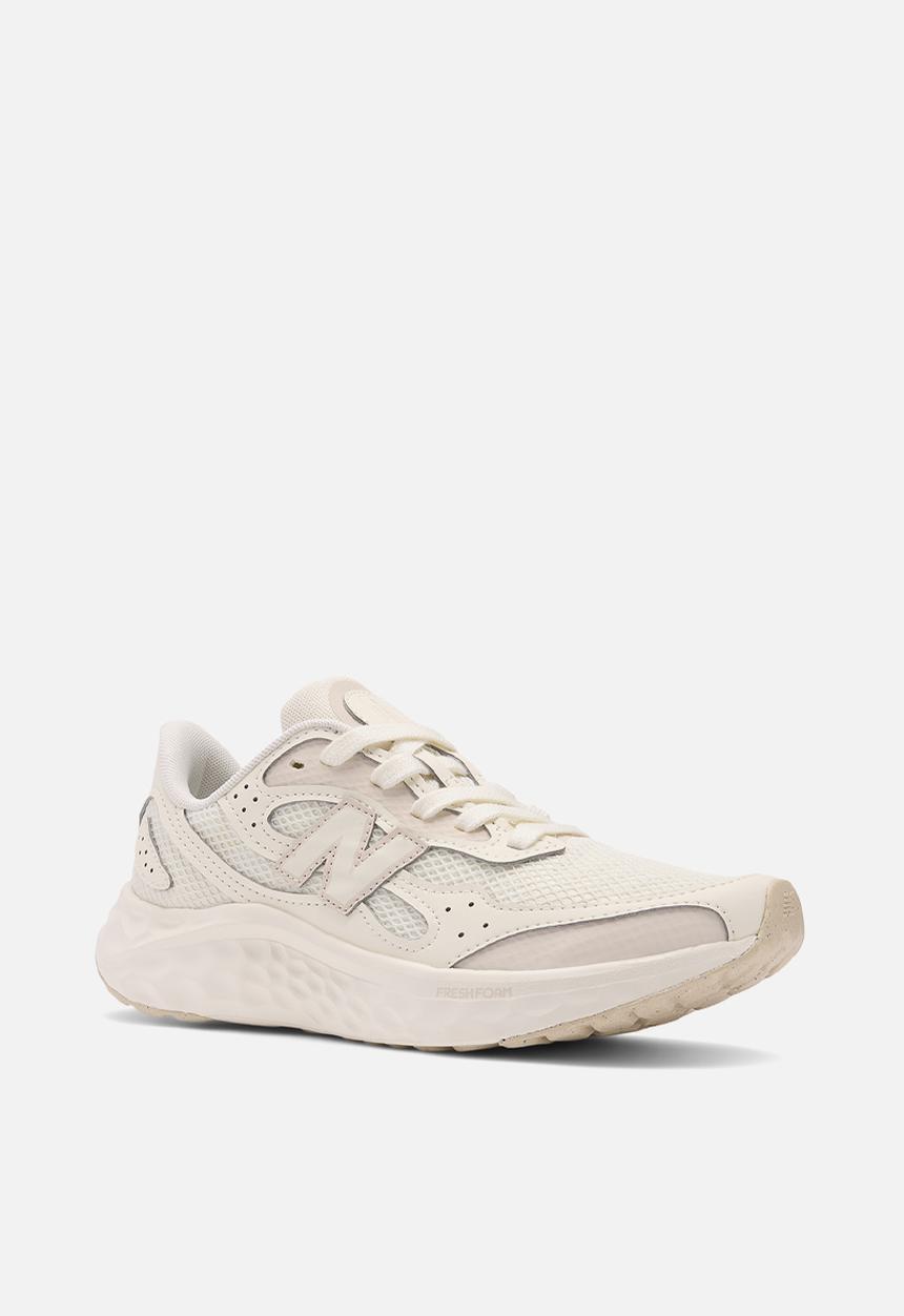 New Balance  - Arishi Lux v4