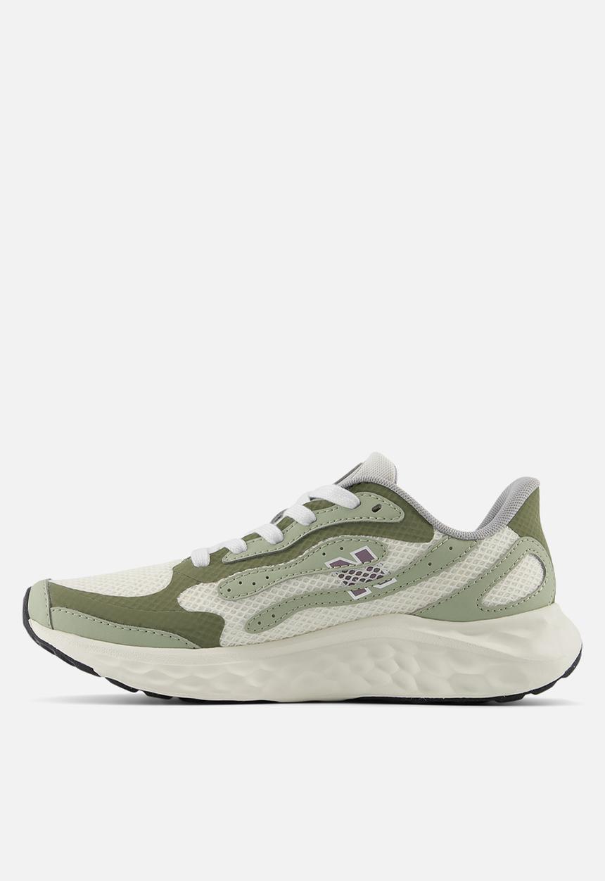 New Balance  - Arishi Lux v4