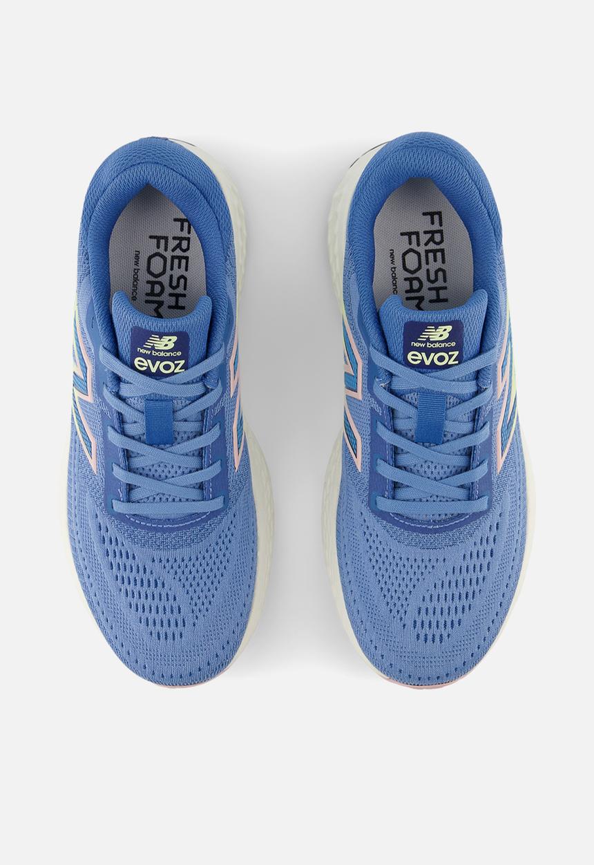 New Balance  - FRESH FOAM EVOZ v4