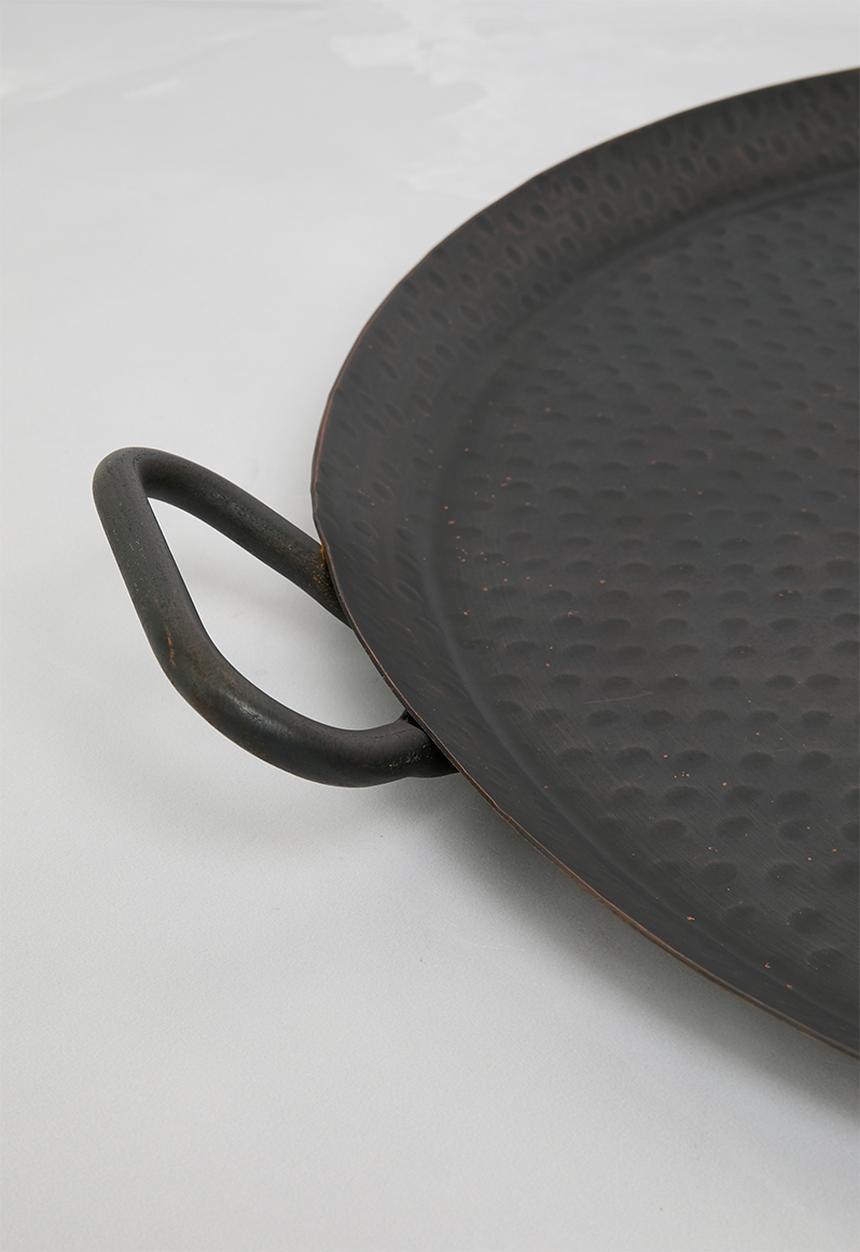 Sixth Floor - Hammered metal serving tray - black