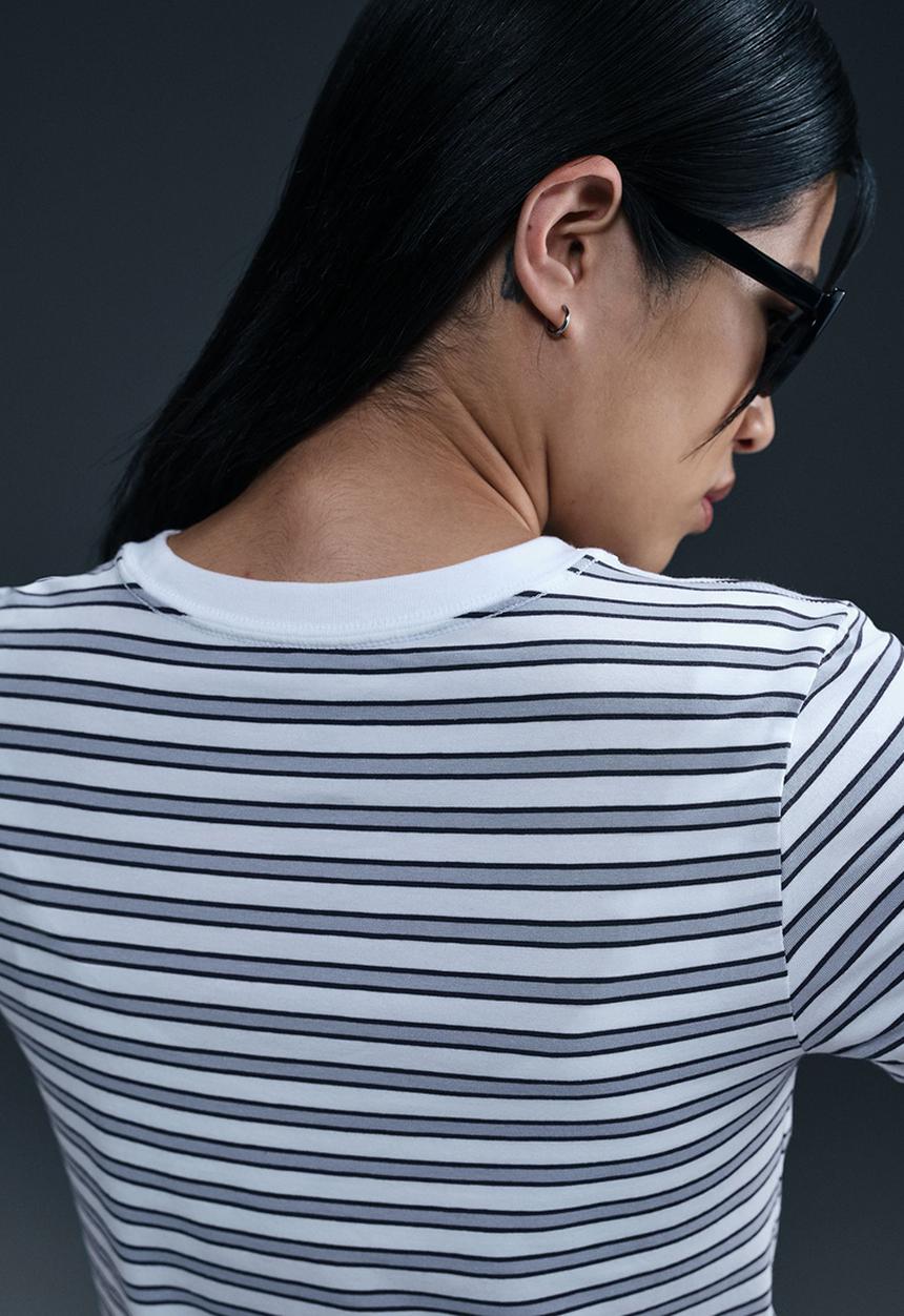 Nike - Nike Chill knit Tee - White
