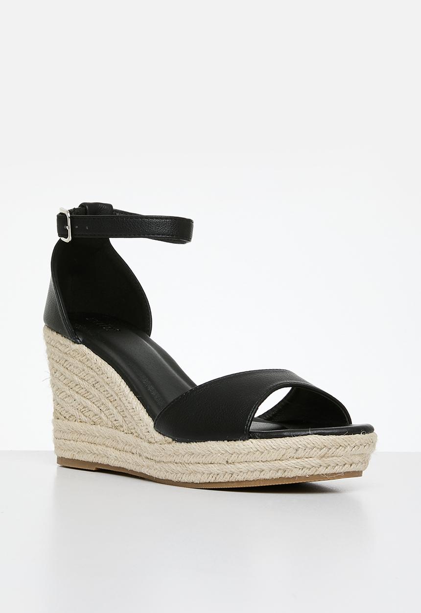 Cotton On - Luna single vamp  heel - black pebbled