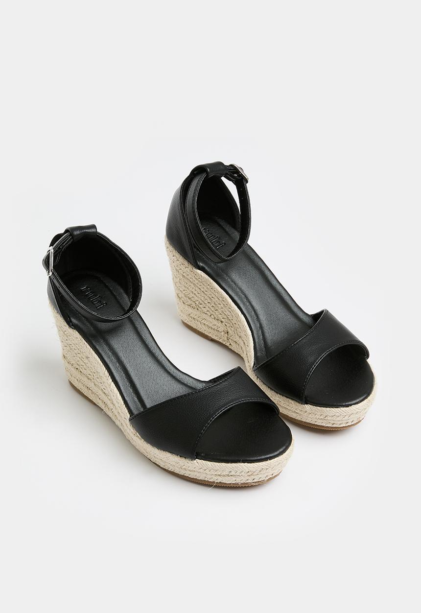 Cotton On - Luna single vamp  heel - black pebbled