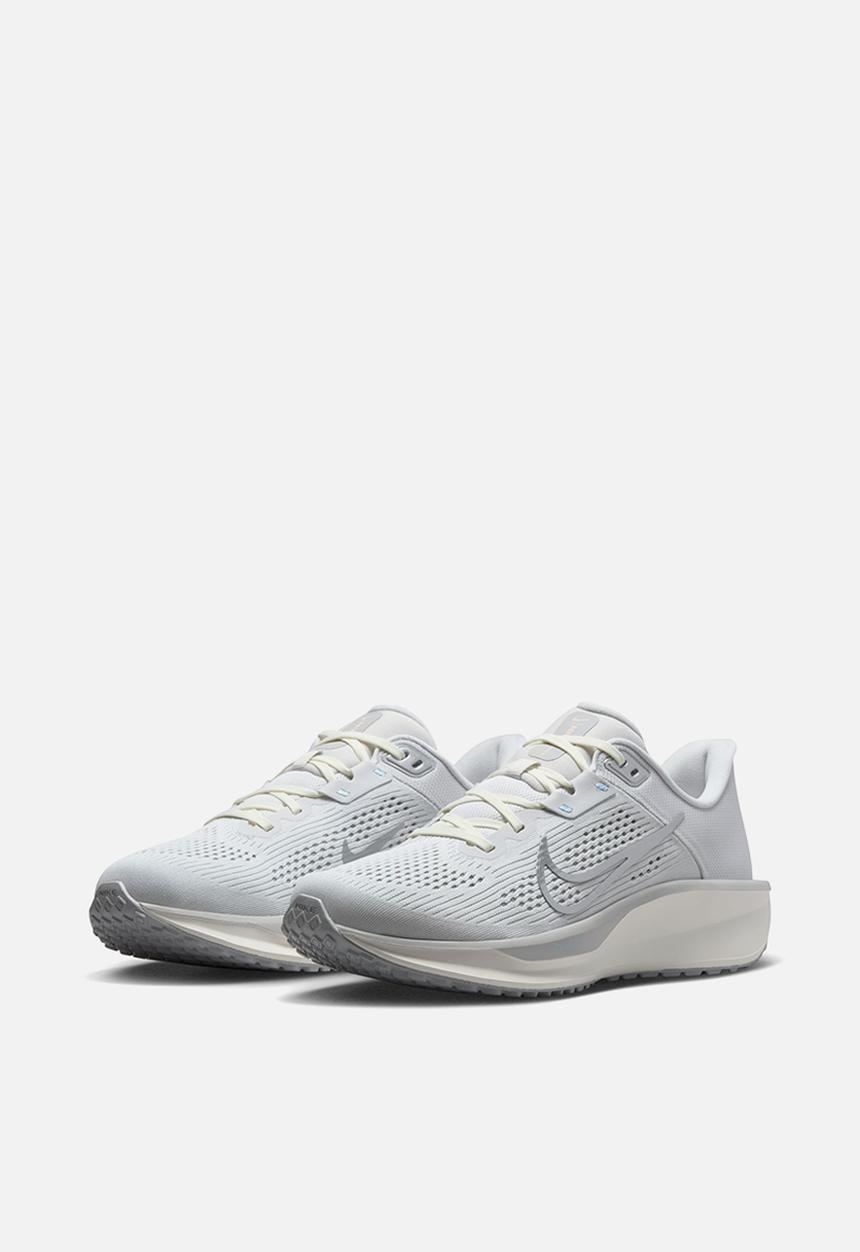 Nike - Nike Quest 6