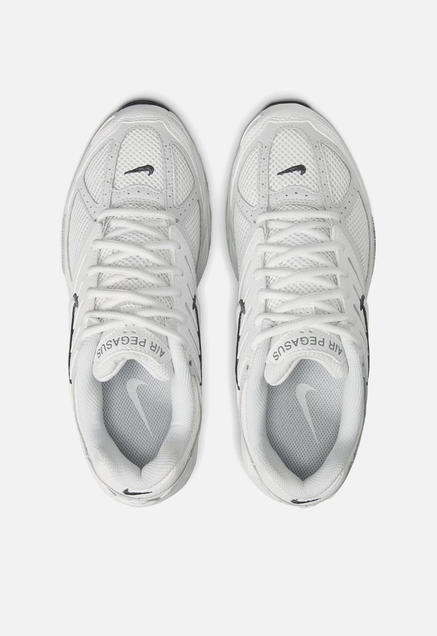 Nike - NIKE AIR PEGASUS 2005