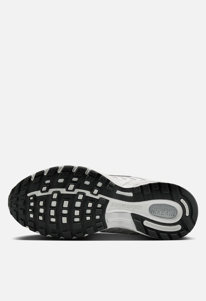 Nike - NIKE AIR PEGASUS 2005