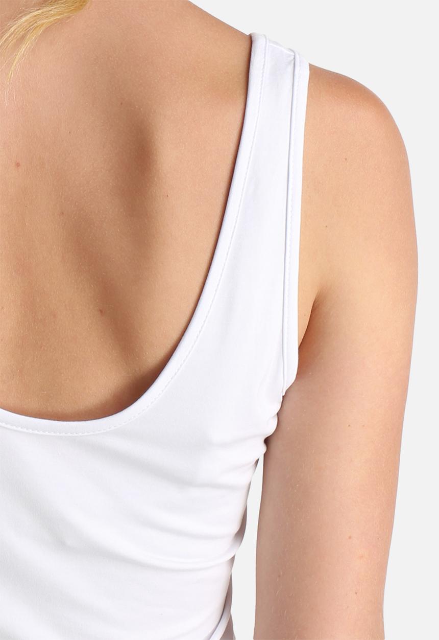 dailyfriday - Amy Essential Tank