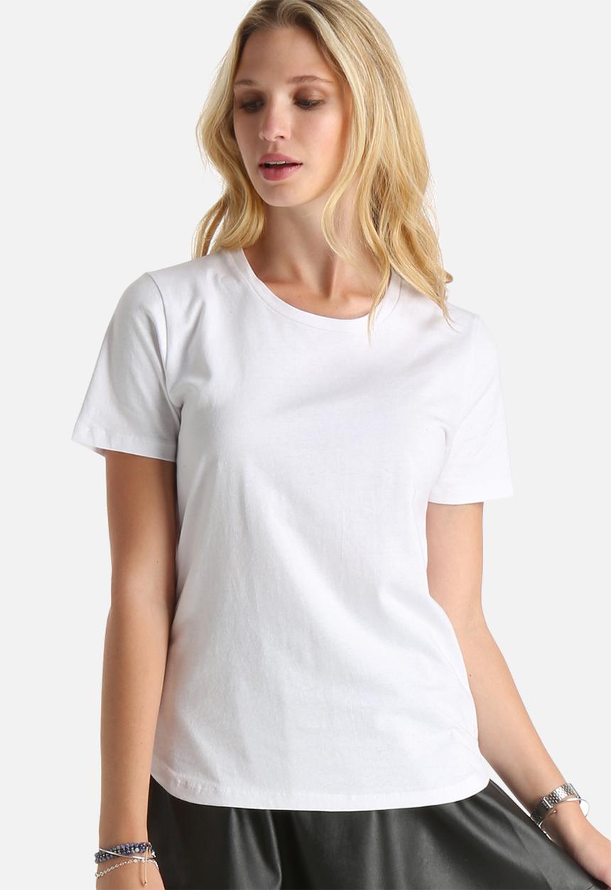 dailyfriday - Chloe Essential Crew Tee