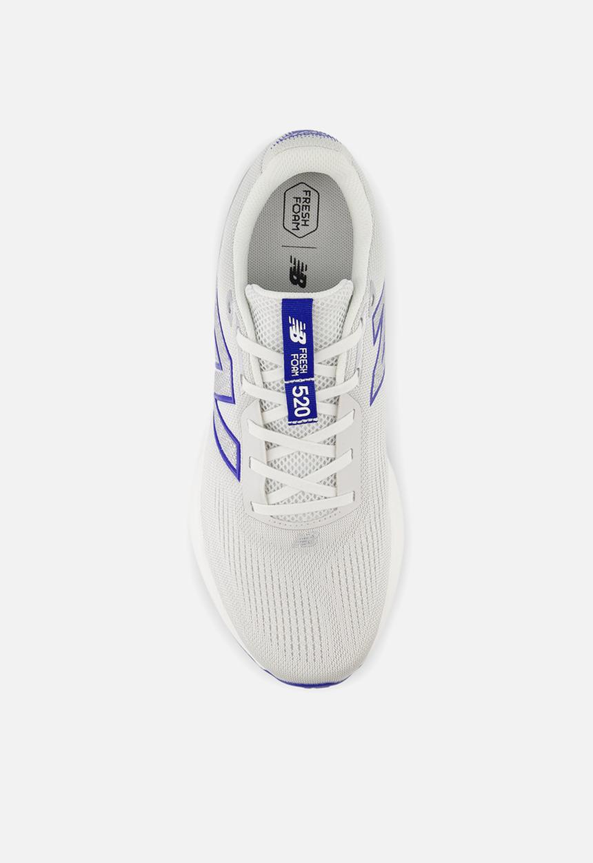 New Balance  - FRESH FOAM 520 v9