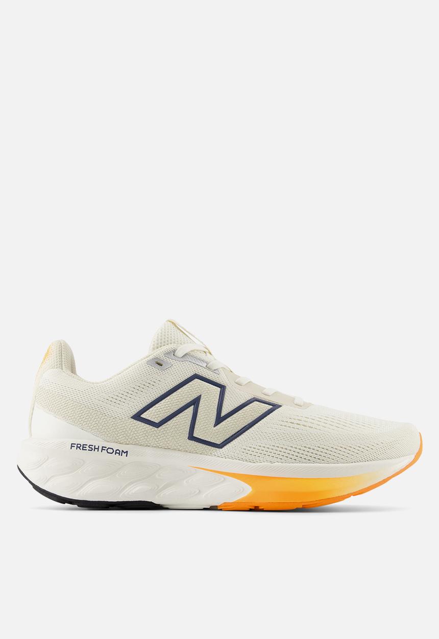 New Balance  - FRESH FOAM 520 v9