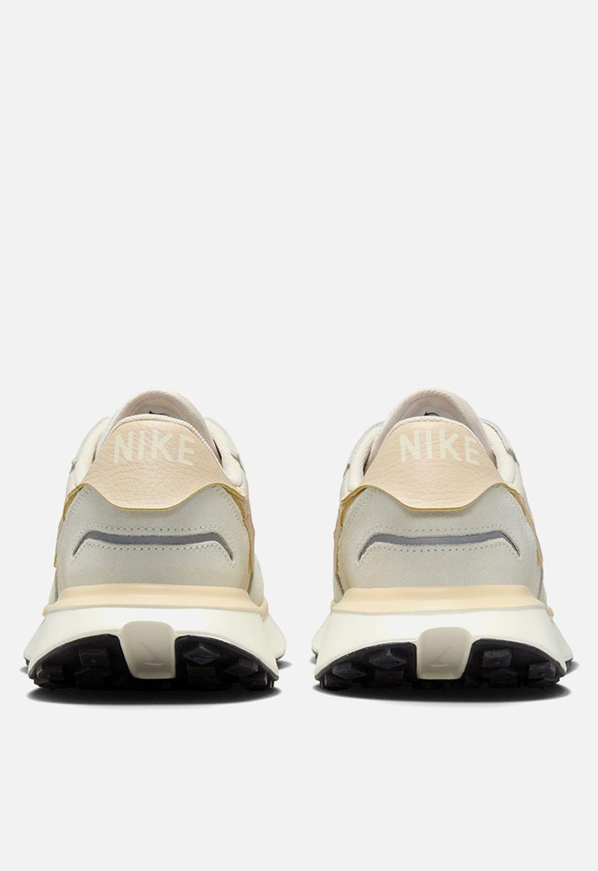 Nike - Nike Phoenix Waffle