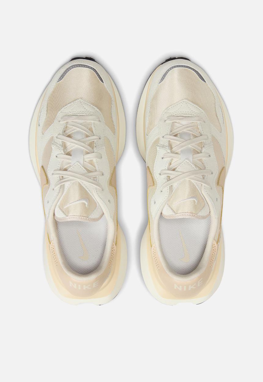 Nike - Nike Phoenix Waffle