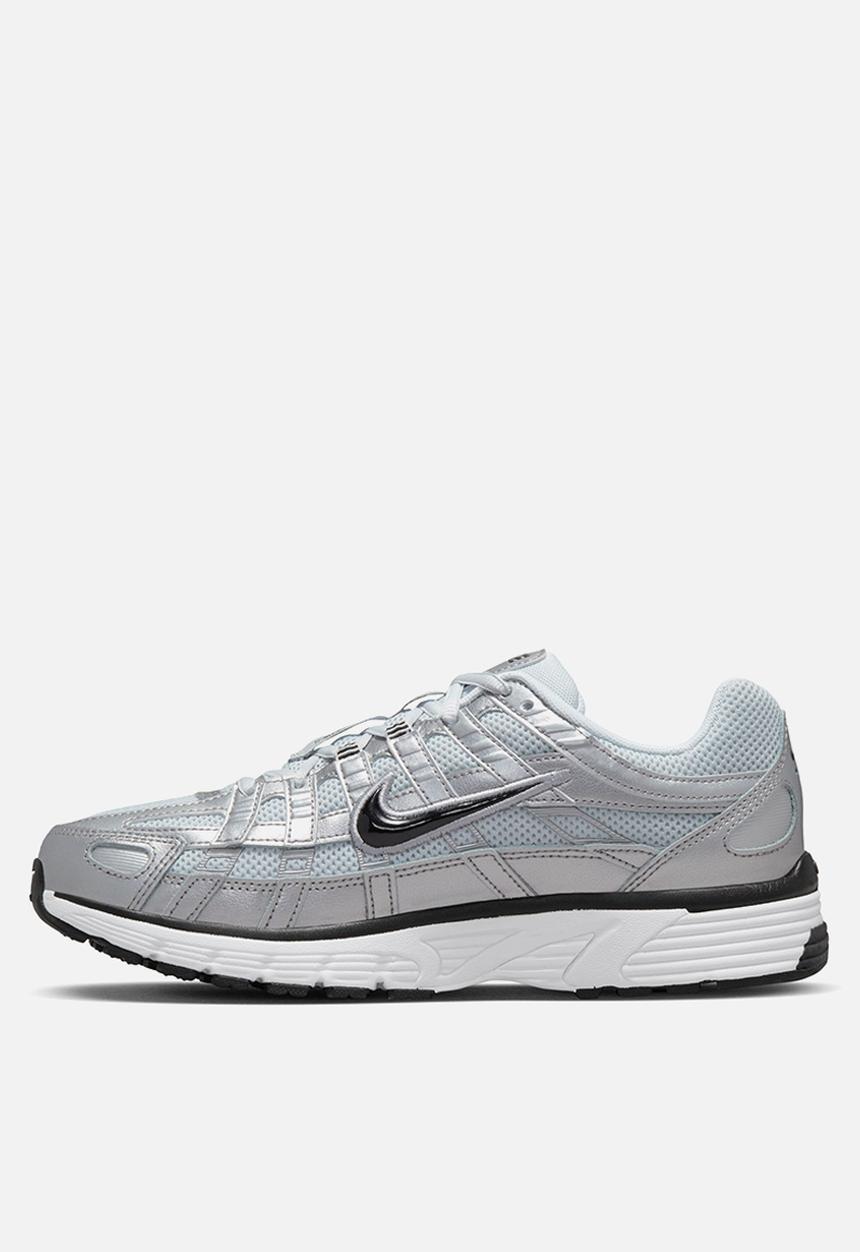 Nike - Nike P-6000