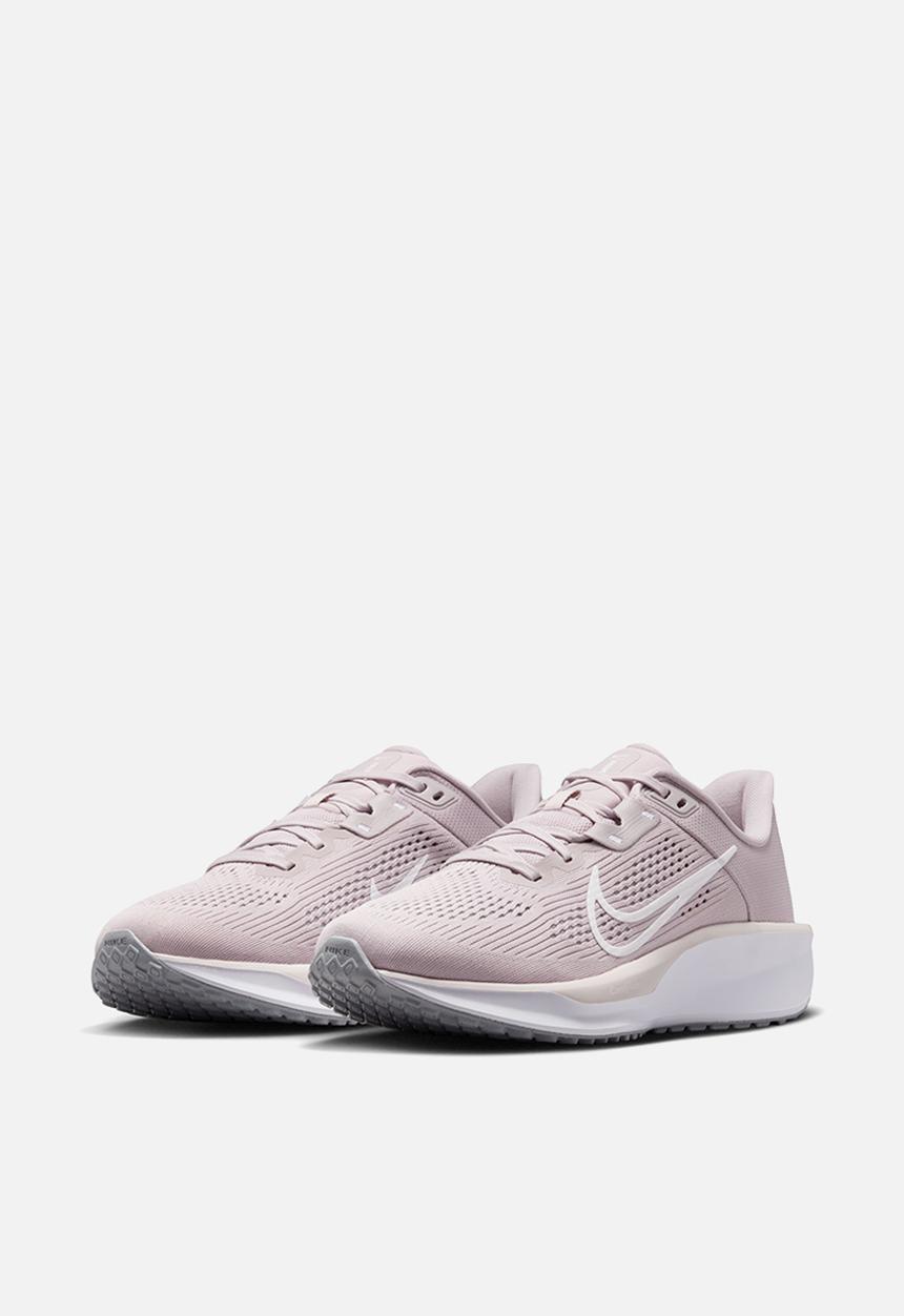 Nike - Nike Quest 6