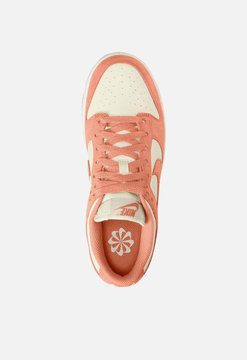 Nike - WMNS NIKE DUNK LO