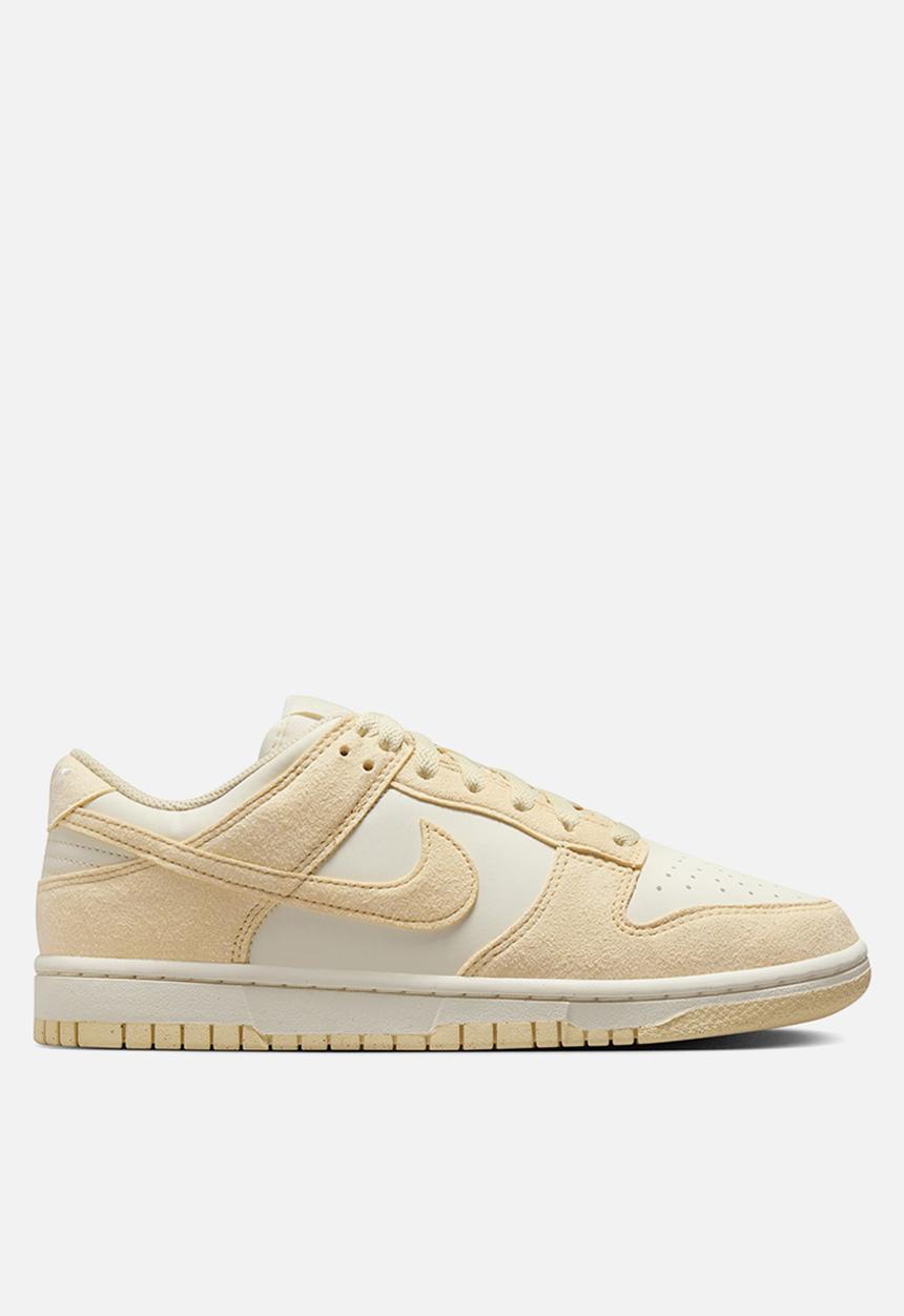 Nike - WMNS NIKE DUNK LO