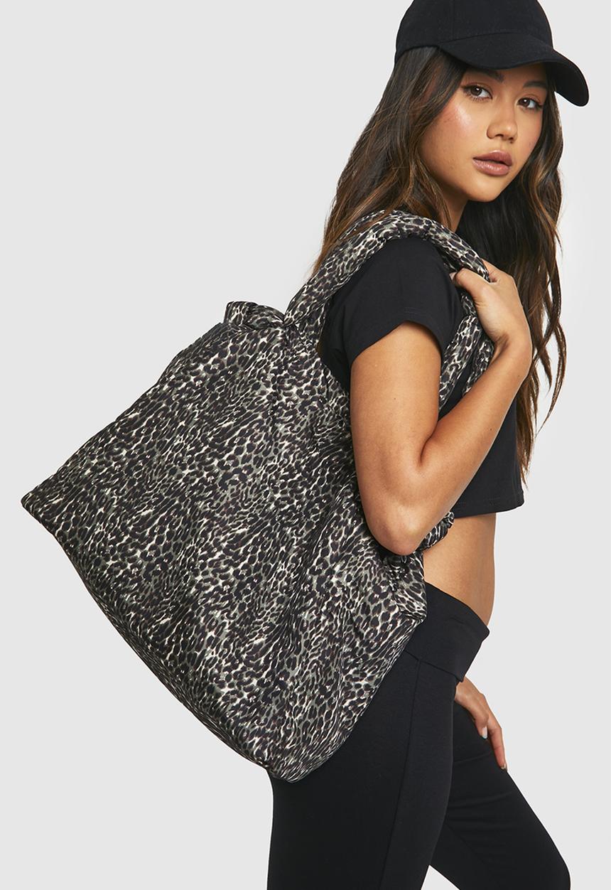 boohoo - Khaki nylon leopard knot handle tote bag - leopard