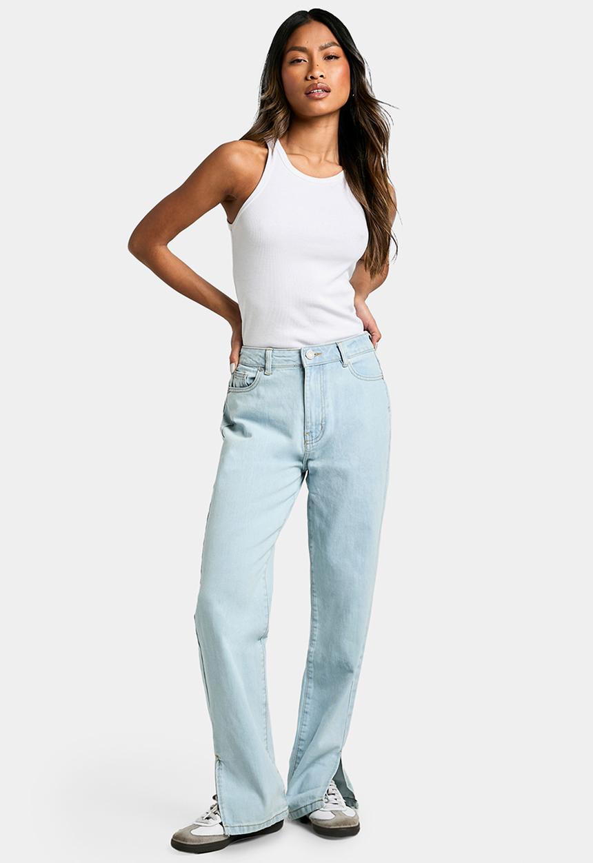 boohoo - Basics High Waisted Split Hem Straight Leg Jeans - bleach wash