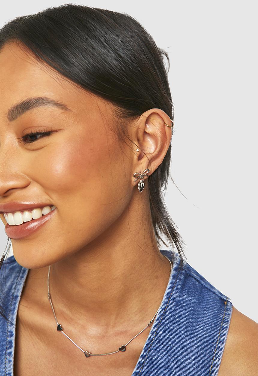 boohoo - Silver bow & heart drop earrings - silver