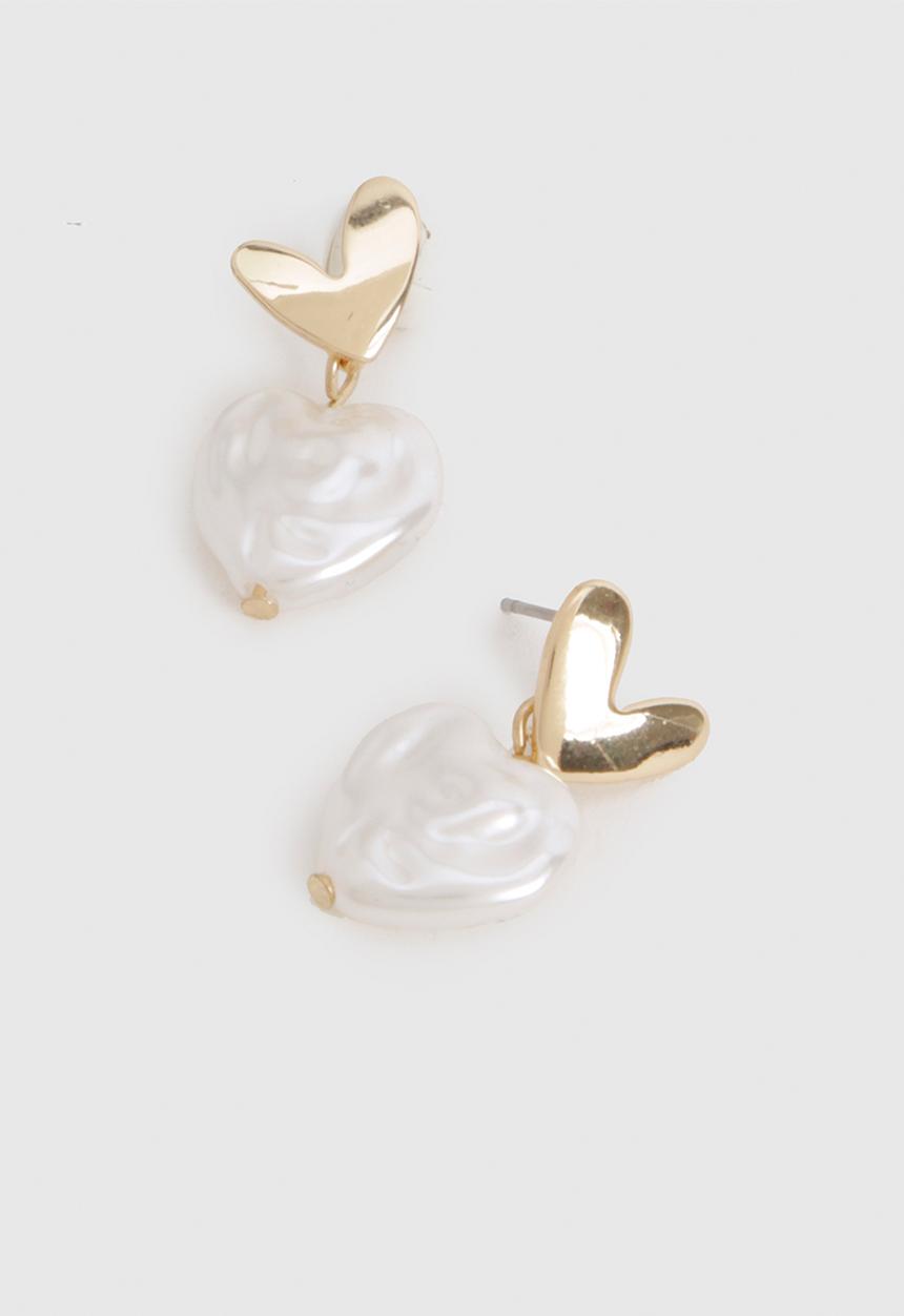 boohoo - Heart pearl drop earrings - gold