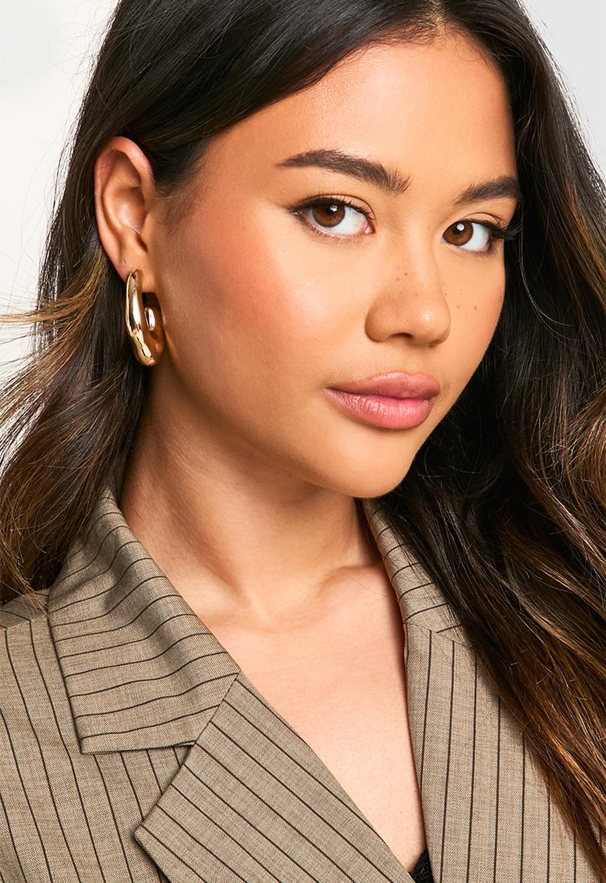 boohoo - Chunky abstract hoop earrings - gold