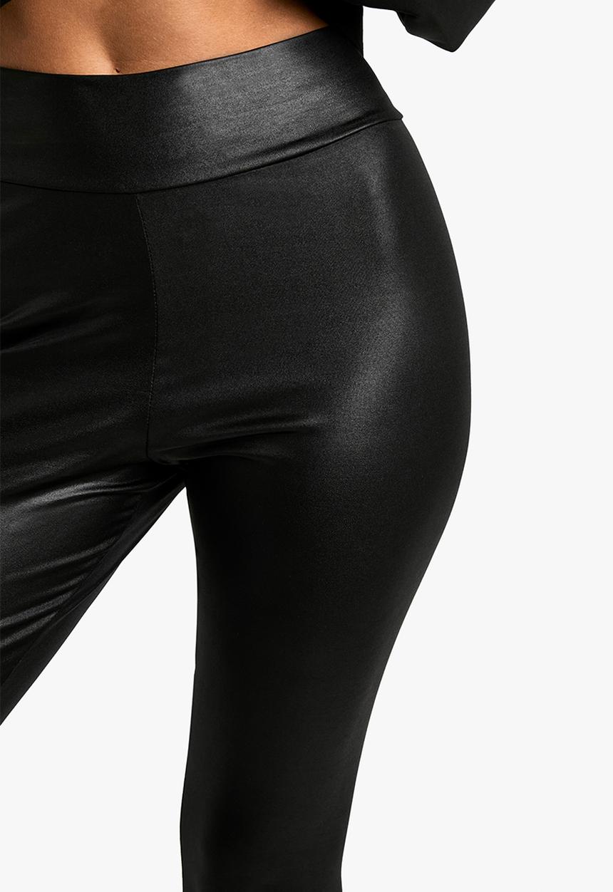 boohoo - Waist Cinching Leather Look Leggings - Black