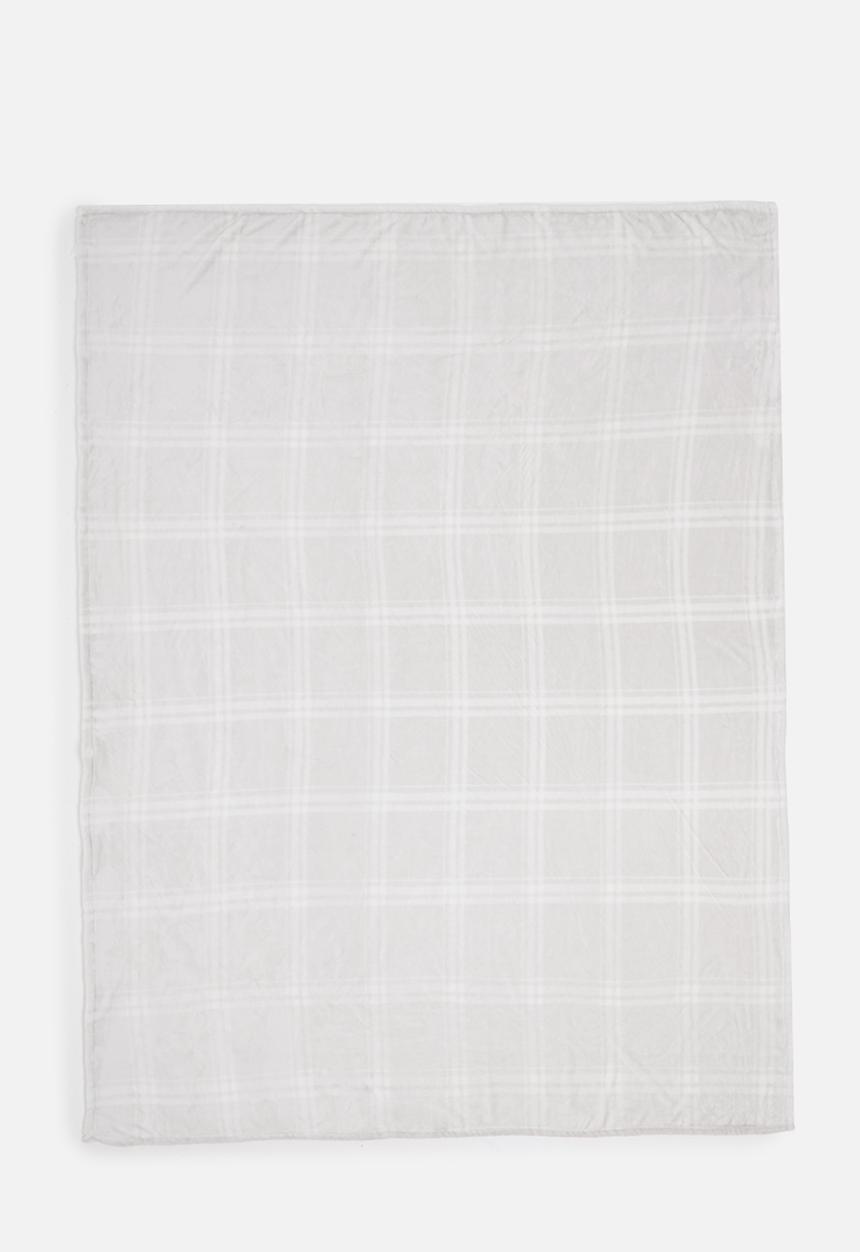 Sixth Floor - Printed Fleece Bed Throw