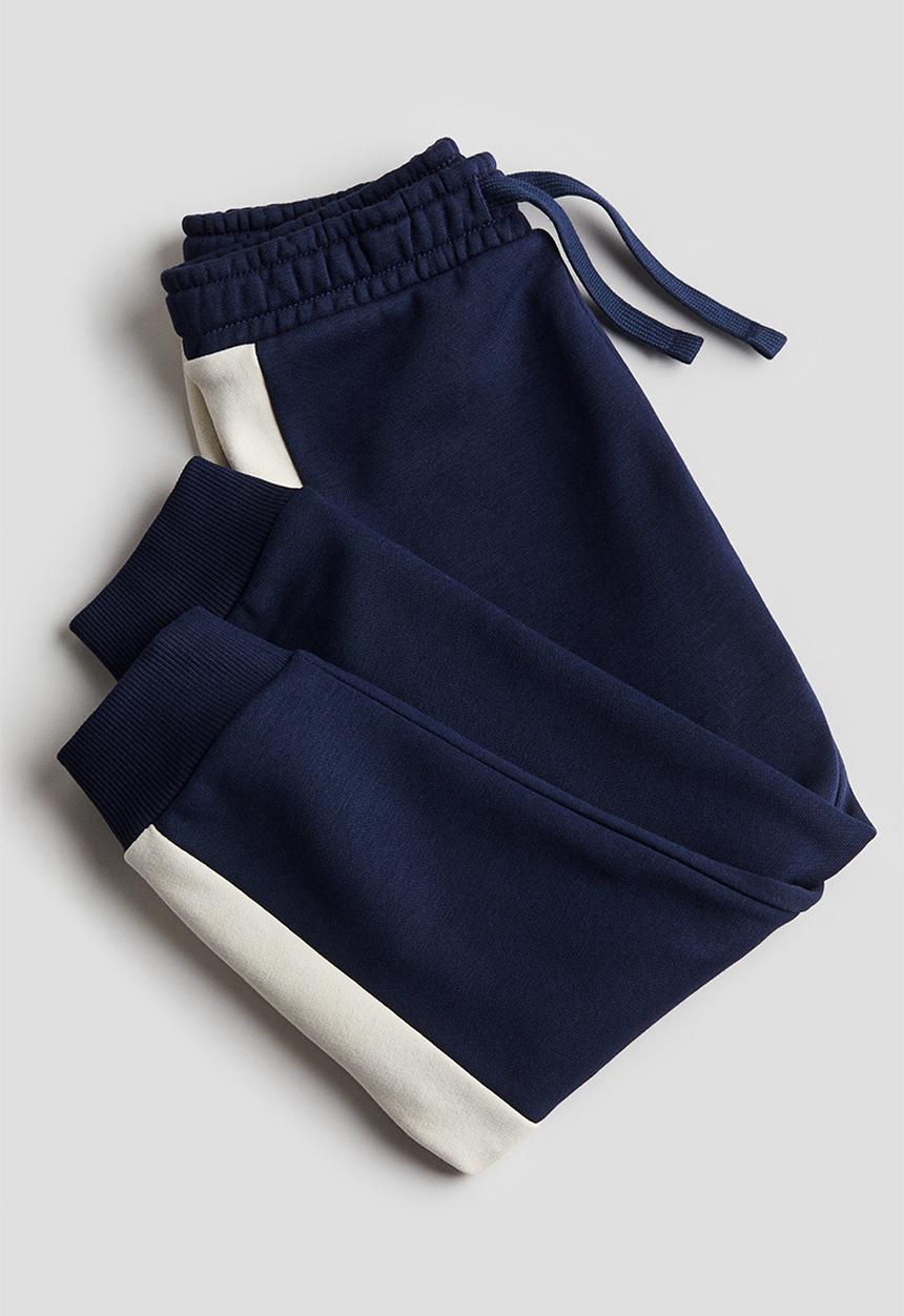 H&M - Printed joggers - blue & white