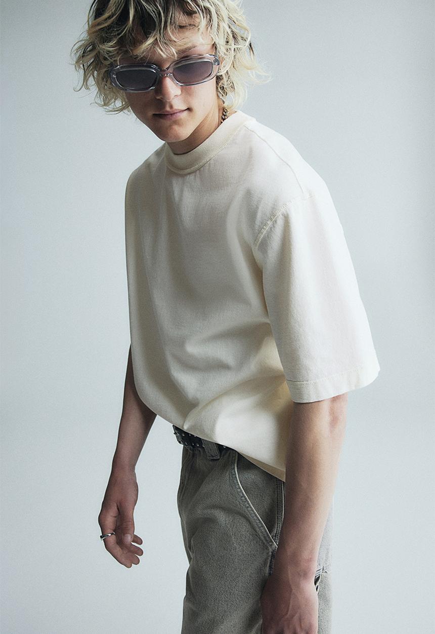 H&M - Boxy fit washed T-shirt - white