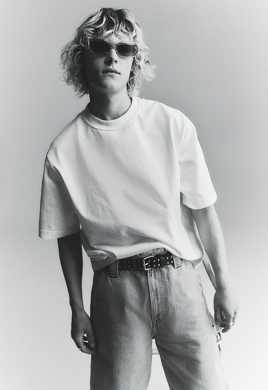 H&M - Boxy fit washed T-shirt - white