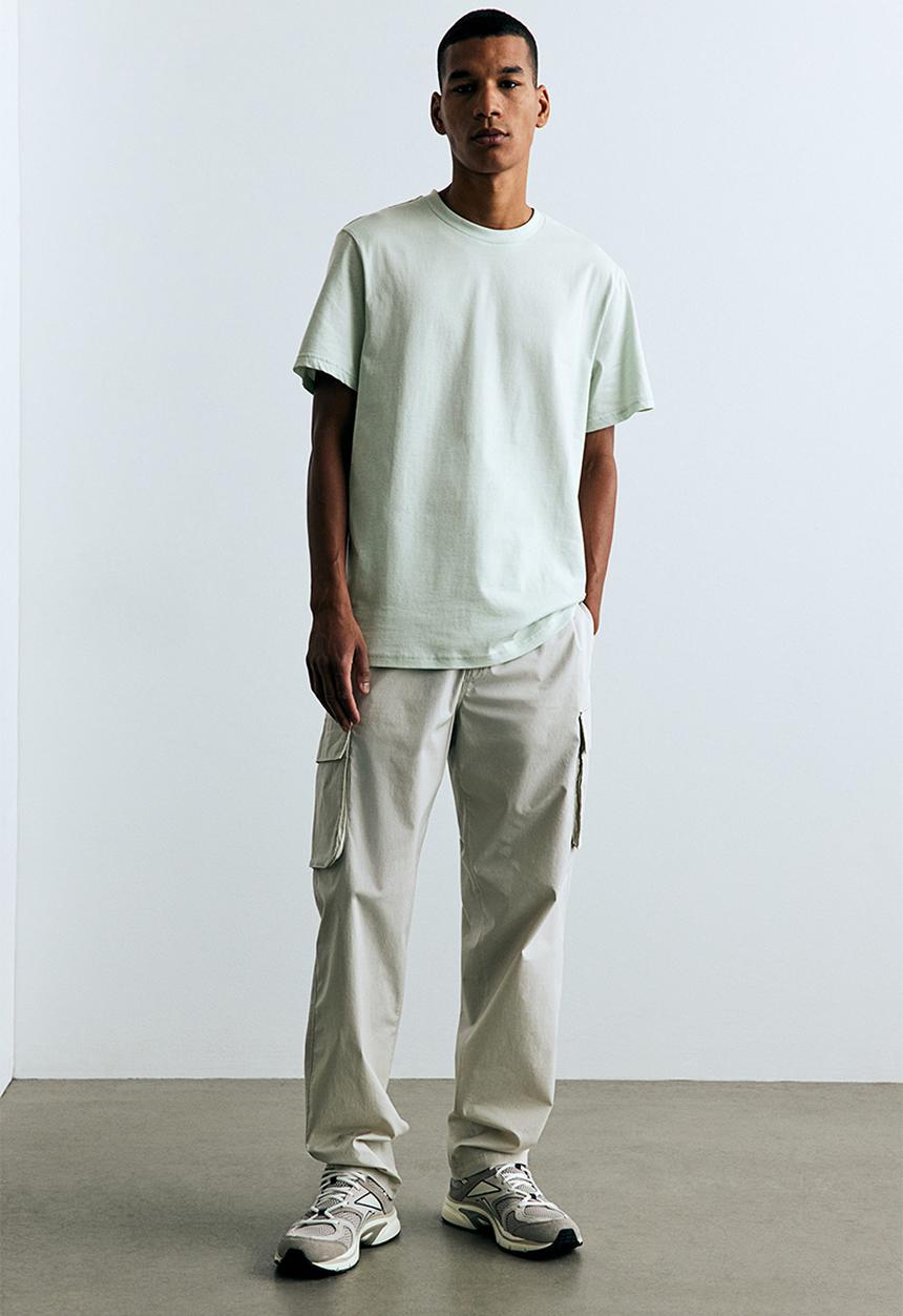 H&M - Regular fit round-neck T-shirt - green