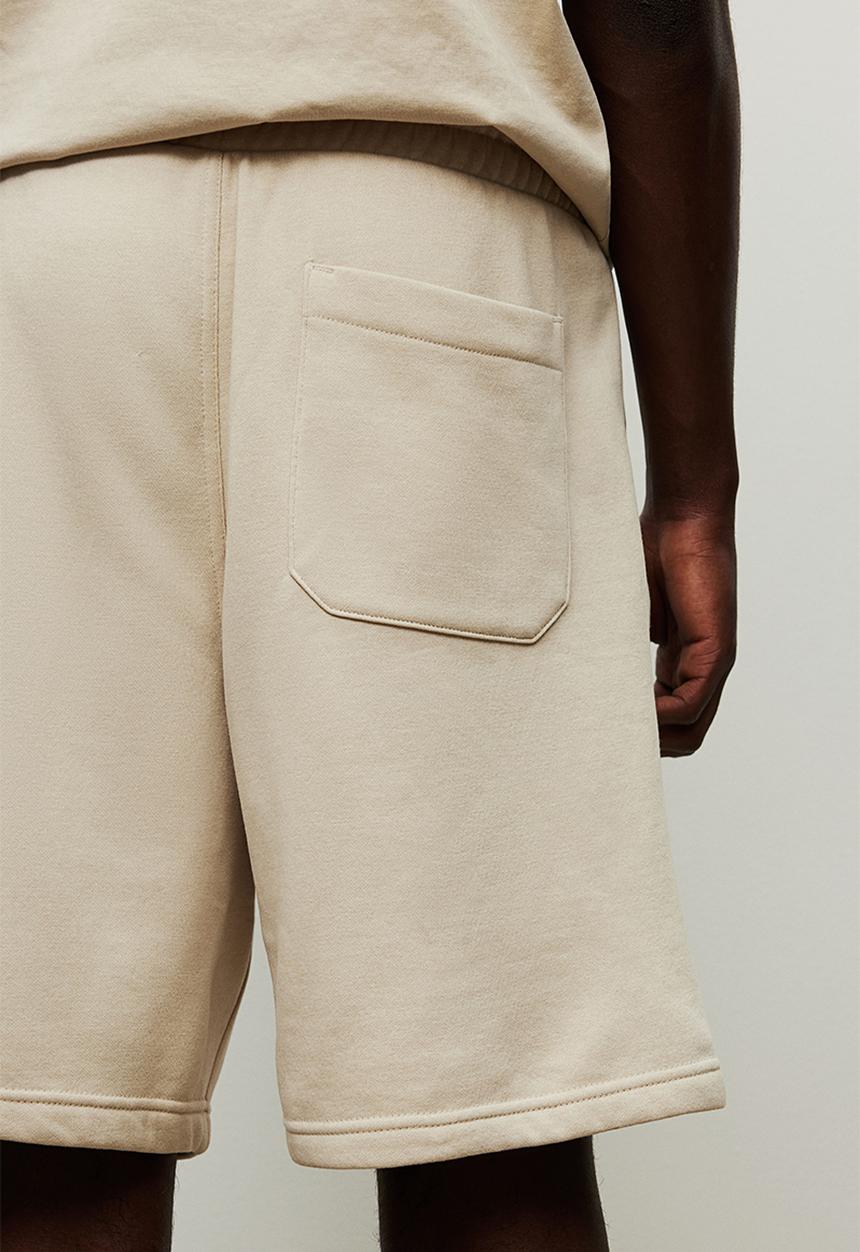 H&M - Regular fit sweatshorts - beige