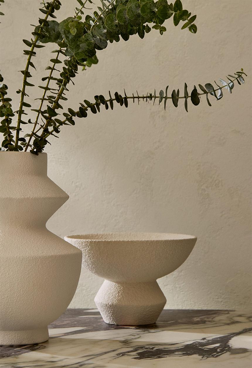 H&M - Stoneware pedestal bowl - white