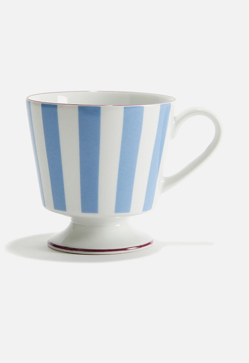 H&M - Footed porcelain mug - light blue & white 