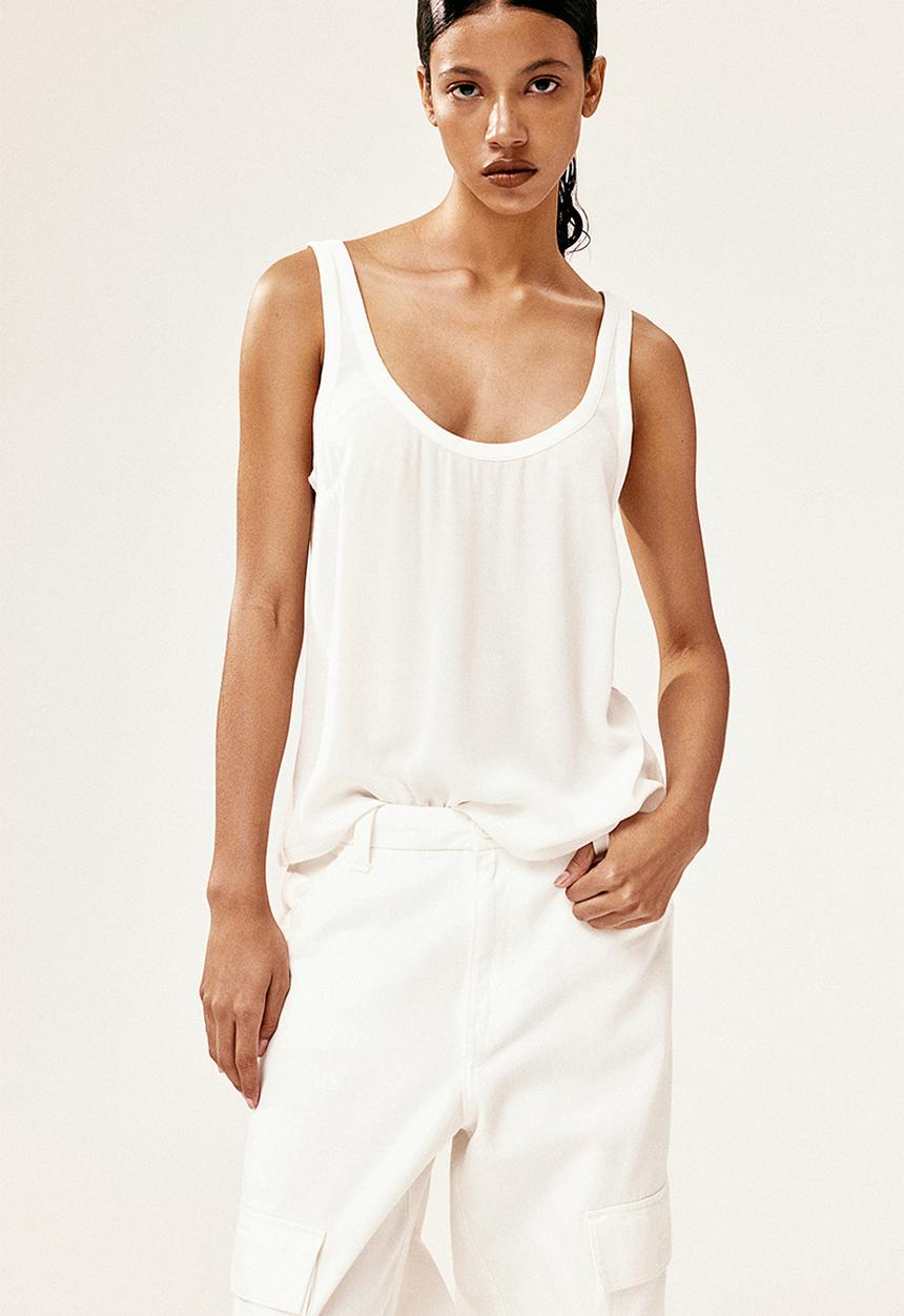 H&M - Crêpe vest top - white