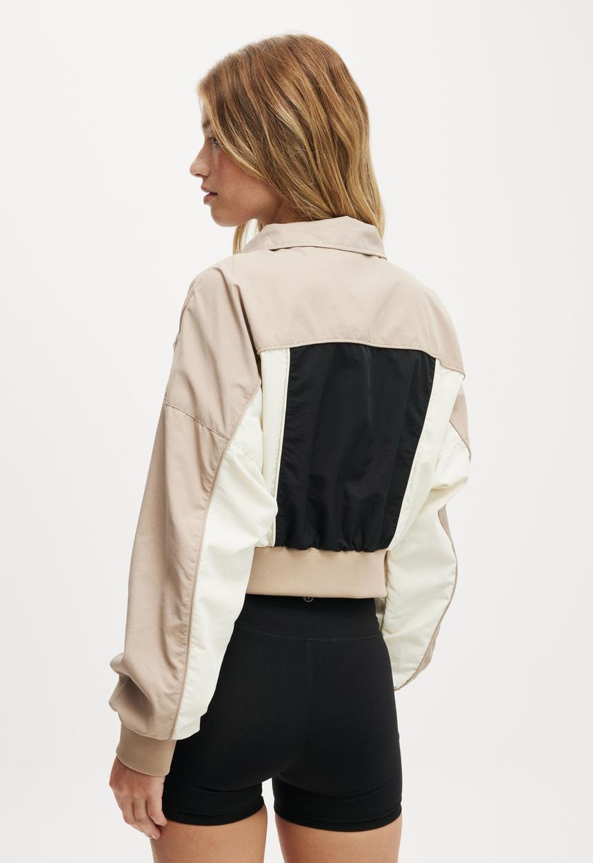 Cotton On - Baseline Cropped Rib Panelled Anorak - Multi