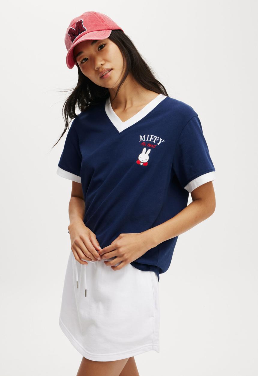 Cotton On - Active V Neck Tshirt - Heritage Blue Stripe / Lcn Miffy