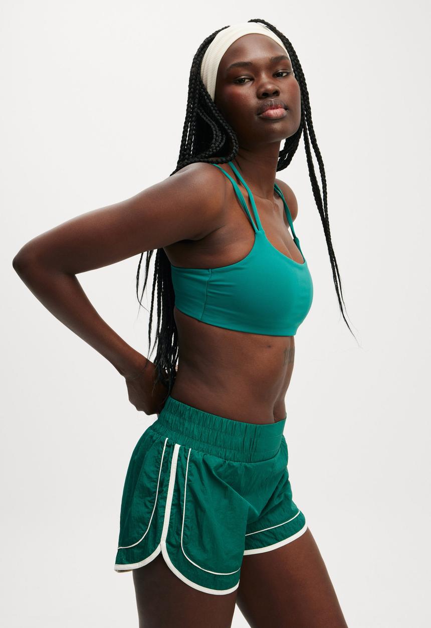 Cotton On - Radiance Panelled Short - Alpine Green/Coconut Milk