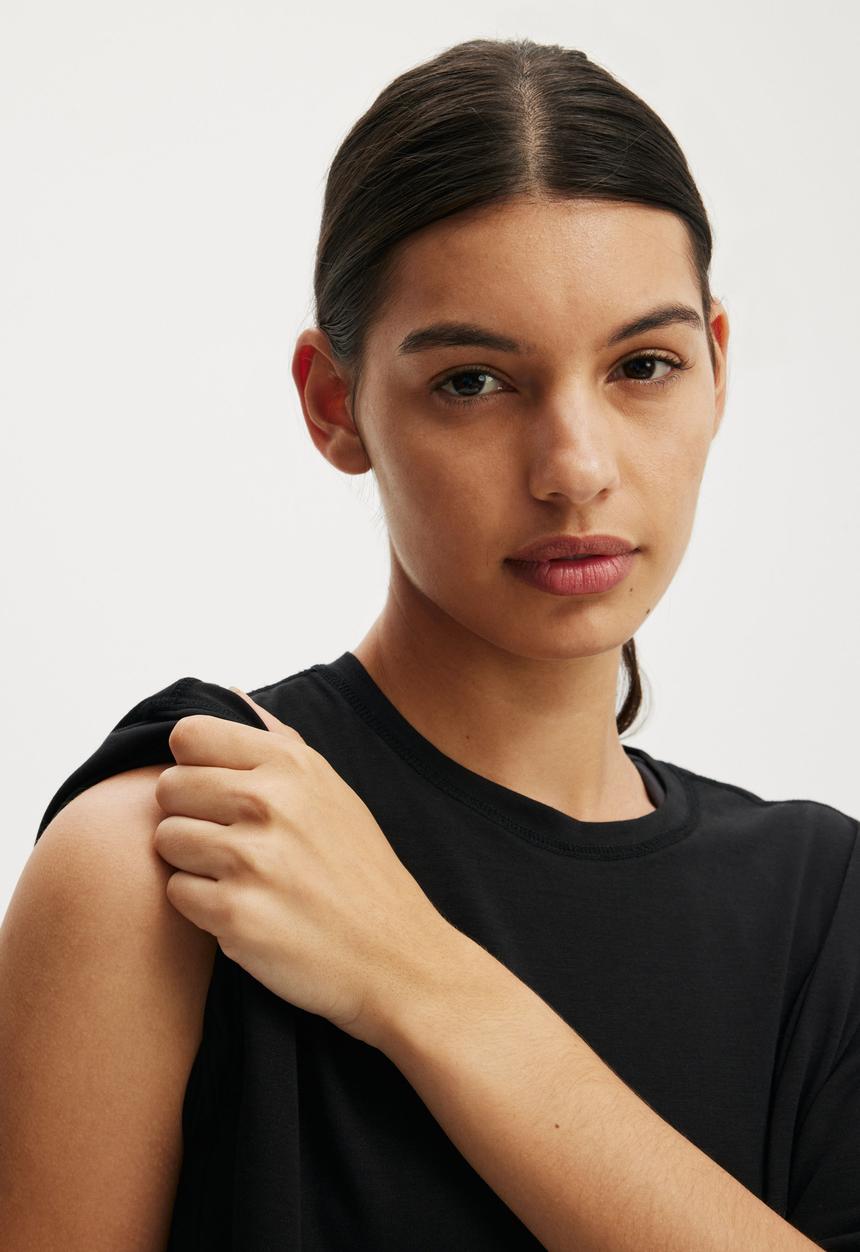 Cotton On - Tee - Placeholder - Black