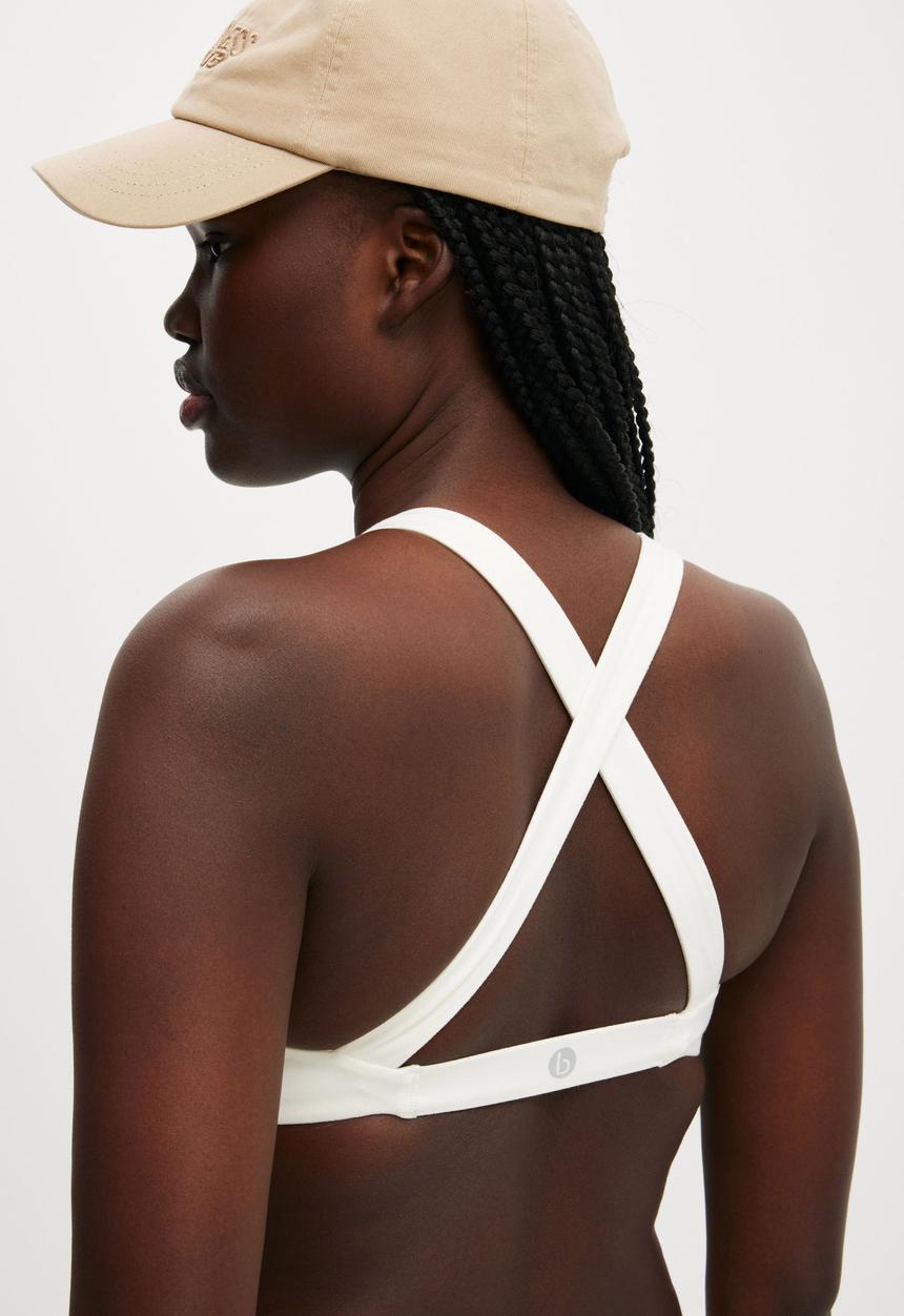 Cotton On - Ultra Soft Curved Hem Crop - Coconut Milk