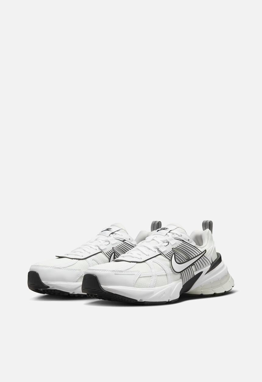 Nike - NIKE V2K RUN