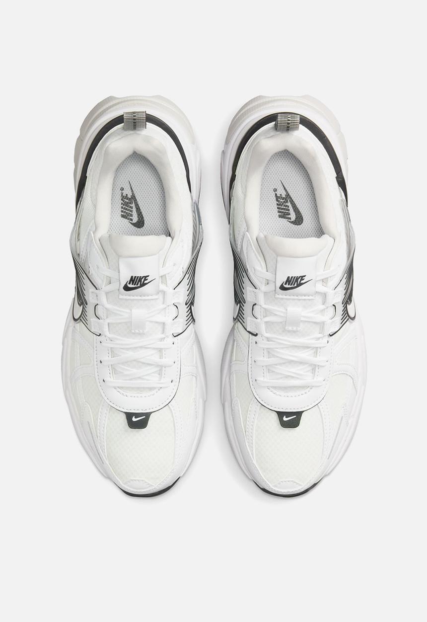 Nike - NIKE V2K RUN